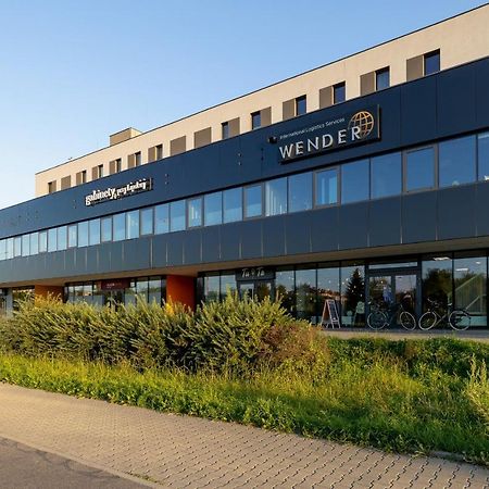 Krakow Studio With Parking & Terrace Near Zalew Bagry By Renters Prestige Exterior photo